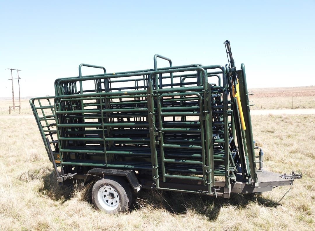 Mobile Cattle Corral - Image 3