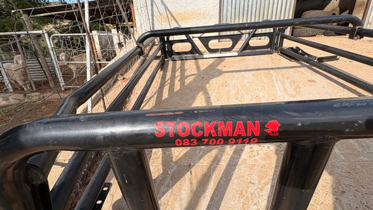 Isuzu 2.5 Single Cab Stockman Rails - Image 3