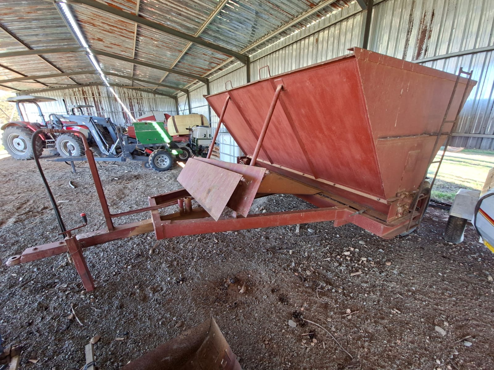 Lime Spreader - Image 5