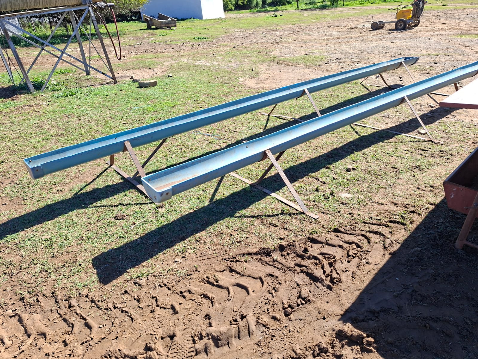 Blue PVC Feeding Troughs - Image 2