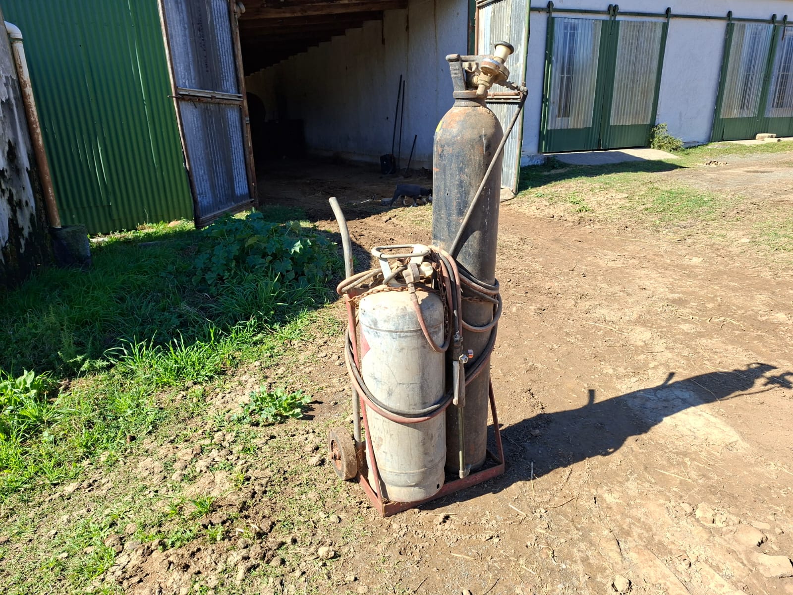 Gas Welding Unit on Trolley - Image 2