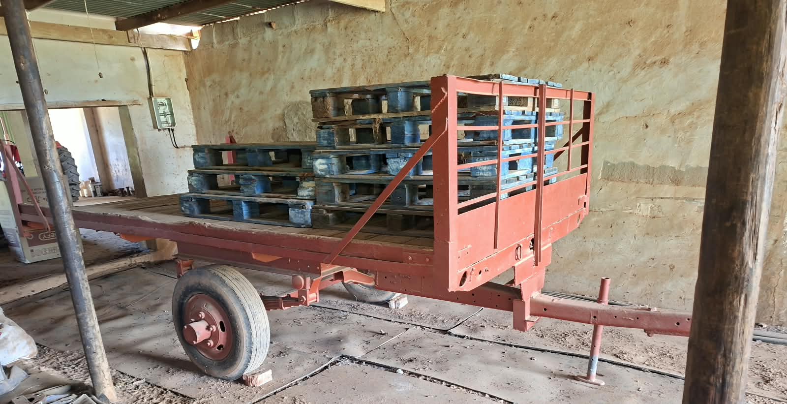 2-Wheel Farm Trailer - Image 2
