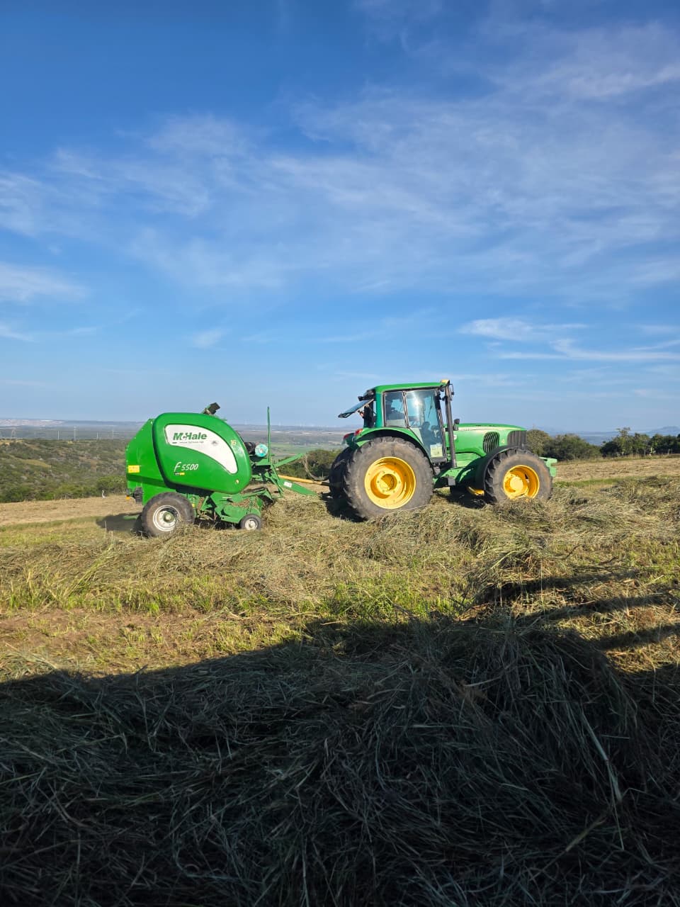 McHALE F5500 ROUND BALER - Image 6